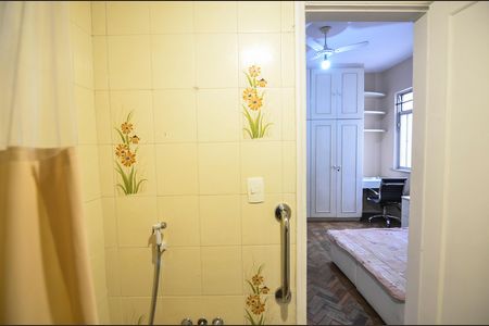 Apartamento para alugar com 115m², 3 quartos e 1 vaga Apartamento para alugar com 115m², 3 quartos e 1 vagaBanheiro da Suíte