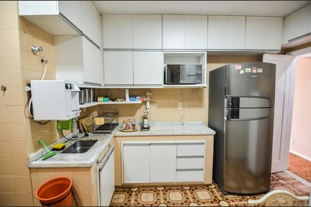 Apartamento para alugar com 115m², 3 quartos e 1 vaga Apartamento para alugar com 115m², 3 quartos e 1 vagaCozinha