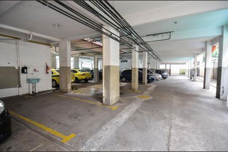 Apartamento para alugar com 115m², 3 quartos e 1 vaga Apartamento para alugar com 115m², 3 quartos e 1 vagaGaragem