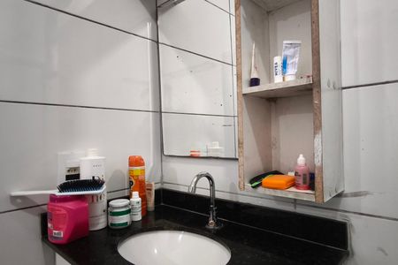 Apartamento à venda com 86m², 3 quartos e 2 vagas Apartamento à venda com 86m², 3 quartos e 2 vagasBanheiro Suíte