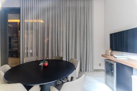 Apartamento para alugar com 38m², 1 quarto e 1 vaga Apartamento para alugar com 38m², 1 quarto e 1 vagaEspaço de Reunião
