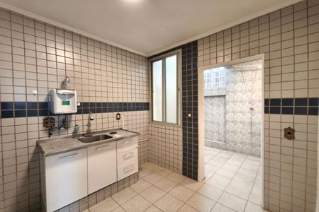 Cozinha de apartamento à venda com 2 quartos, 60m² em Jardim Pauliceia, Campinas
