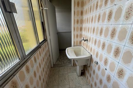 Casa para alugar com 70m², 2 quartos e 1 vaga Casa para alugar com 70m², 2 quartos e 1 vagaÁrea de Serviço