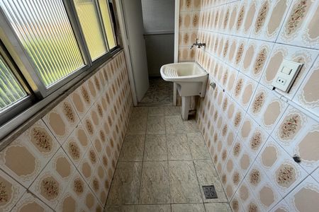 Área de Serviço de casa para alugar com 2 quartos, 70m² em Freguesia (ilha do Governador), Rio de Janeiro