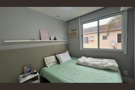 Casa de condomínio à venda com 85m², 3 quartos e 2 vagasQuarto 1