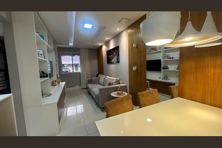 Casa de condomínio à venda com 85m², 3 quartos e 2 vagasSala
