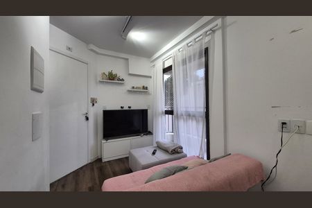 Sala  de apartamento para alugar com 1 quarto, 41m² em Vila Valparaíso, Santo André