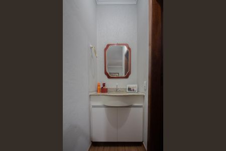 Casa à venda com 360m², 3 quartos e 4 vagas Casa à venda com 360m², 3 quartos e 4 vagasBanheiro da suíte