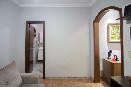 Casa à venda com 360m², 3 quartos e 4 vagas Casa à venda com 360m², 3 quartos e 4 vagasSala 2