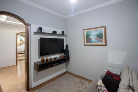 Casa à venda com 360m², 3 quartos e 4 vagas Casa à venda com 360m², 3 quartos e 4 vagasSala 2