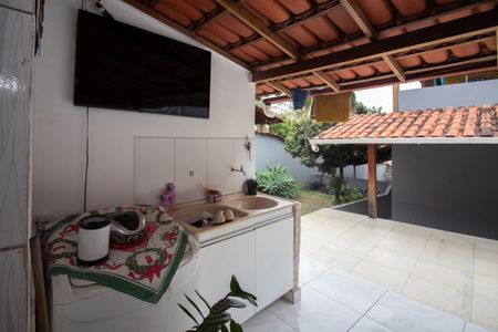 Casa à venda com 360m², 3 quartos e 4 vagas Casa à venda com 360m², 3 quartos e 4 vagasÁrea de Serviço