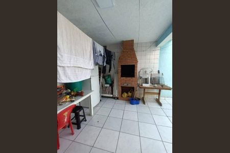 Casa à venda com 5 quartos, 260m² em Parque Sevilha, São Paulo