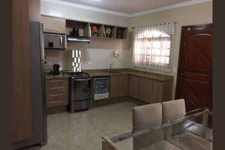 Casa à venda com 3 quartos, 180m² em Parada Inglesa, São Paulo