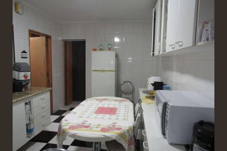 Casa à venda com 90m², 3 quartos e 1 vaga