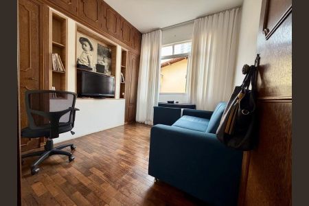 Quarto  de apartamento à venda com 4 quartos, 140m² em Barroca, Belo Horizonte