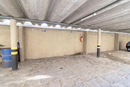 Apartamento para alugar com 65m², 2 quartos e 1 vaga Apartamento para alugar com 65m², 2 quartos e 1 vagaGaragem