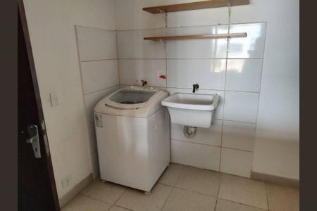 Casa à venda com 150m², 3 quartos e 4 vagas