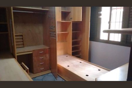 Casa à venda com 3 quartos, 320m² em Vila Rosalia, Guarulhos