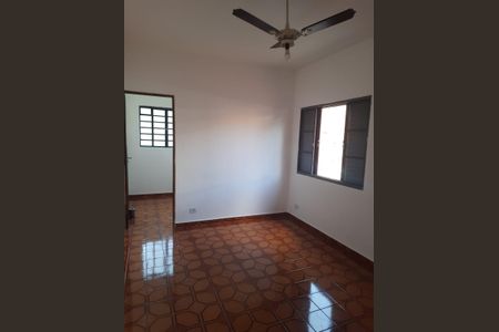 Casa à venda com 119m², 3 quartos e 2 vagasQuarto