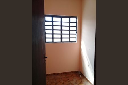 Casa à venda com 119m², 3 quartos e 2 vagasQuarto