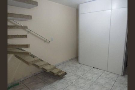 Casa à venda com 126m², 2 quartos e 1 vaga