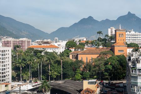 Apartamento à venda com 75m², 3 quartos e 1 vaga