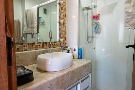 Apartamento à venda com 75m², 3 quartos e 1 vaga