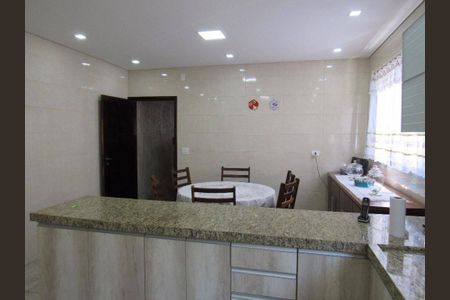 Casa à venda com 3 quartos, 150m² em Picanço, Guarulhos