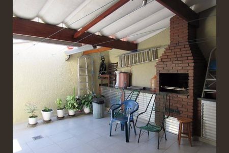 Casa à venda com 150m², 3 quartos e 2 vagas