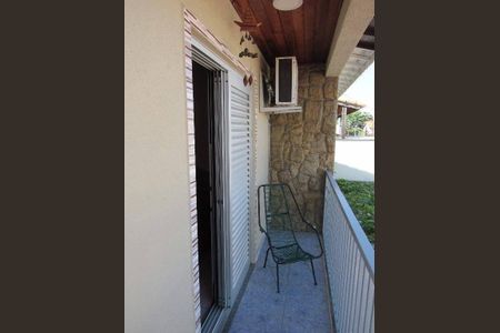 Casa à venda com 150m², 3 quartos e 2 vagas