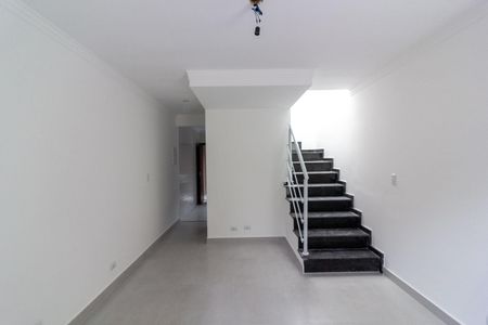 Sala de casa de condomínio à venda com 2 quartos, 72m² em Jardim Ubirajara, São Paulo