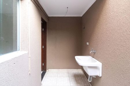 Casa de condomínio à venda com 72m², 2 quartos e 1 vaga Casa de condomínio à venda com 72m², 2 quartos e 1 vagaÁrea de Serviço