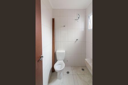 Casa de condomínio à venda com 72m², 2 quartos e 1 vaga Casa de condomínio à venda com 72m², 2 quartos e 1 vagaBanheiro Suíte 2