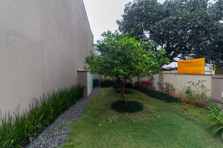 Casa de condomínio à venda com 72m², 2 quartos e 1 vaga Casa de condomínio à venda com 72m², 2 quartos e 1 vagaÁrea verde