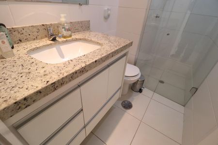 Apartamento para alugar com 89m², 3 quartos e 2 vagasBanheiro Social