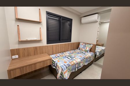 Quarto 1 de apartamento à venda com 2 quartos, 65m² em Setor Bueno, Goiânia