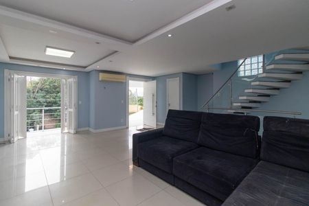 Sala de casa para alugar com 3 quartos, 300m² em Santa Tereza, Porto Alegre