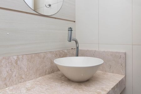 Casa para alugar com 300m², 3 quartos e sem vaga Casa para alugar com 300m², 3 quartos e sem vagaBanheiro Social