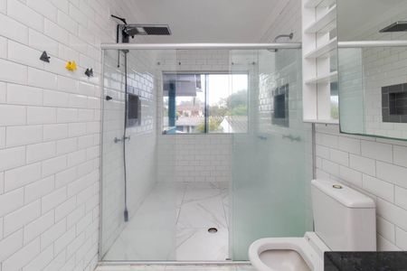 Casa para alugar com 300m², 3 quartos e sem vaga Casa para alugar com 300m², 3 quartos e sem vagaBanheiro do Quarto 1