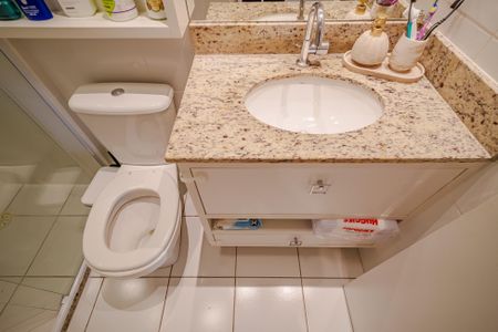 Apartamento para alugar com 60m², 2 quartos e 1 vaga Apartamento para alugar com 60m², 2 quartos e 1 vagaBanheiro 2