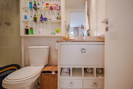 Apartamento para alugar com 60m², 2 quartos e 1 vaga Apartamento para alugar com 60m², 2 quartos e 1 vagaBanheiro 1