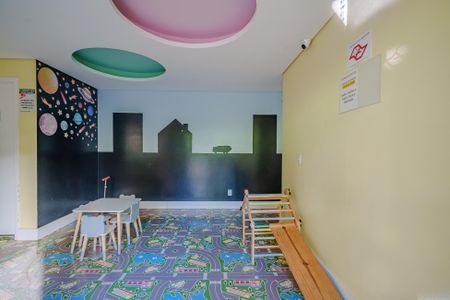 Apartamento para alugar com 60m², 2 quartos e 1 vaga Apartamento para alugar com 60m², 2 quartos e 1 vagaÁrea comum - Brinquedoteca