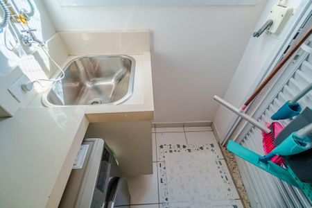 Apartamento para alugar com 60m², 2 quartos e 1 vaga Apartamento para alugar com 60m², 2 quartos e 1 vagaÁrea de Serviço