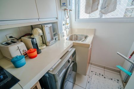 Apartamento para alugar com 60m², 2 quartos e 1 vaga Apartamento para alugar com 60m², 2 quartos e 1 vagaÁrea de Serviço