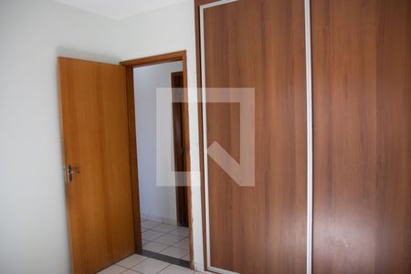 Apartamento à venda com 74m², 3 quartos e 1 vaga Apartamento à venda com 74m², 3 quartos e 1 vagaQuarto 02