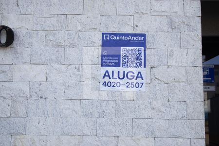 Apartamento à venda com 74m², 3 quartos e 1 vaga Apartamento à venda com 74m², 3 quartos e 1 vagaPlaquinha