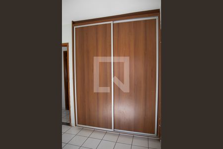 Apartamento à venda com 74m², 3 quartos e 1 vaga Apartamento à venda com 74m², 3 quartos e 1 vagaQuarto 02