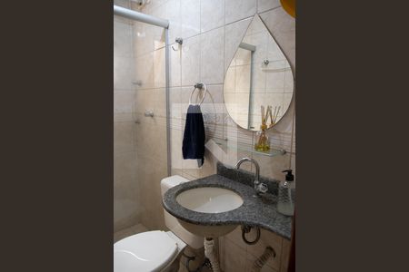 Apartamento à venda com 74m², 3 quartos e 1 vaga Apartamento à venda com 74m², 3 quartos e 1 vagaBanheiro