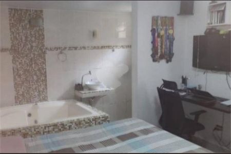 Casa à venda com 2 quartos, 120m² em Vila Carrão, São Paulo