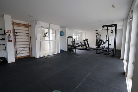 Apartamento à venda com 55m², 2 quartos e 1 vaga Apartamento à venda com 55m², 2 quartos e 1 vagaÁrea comum - Academia